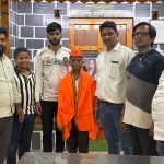 कापूरहोळ येथे स्वच्छता मोहीम; ‘भोरचा बगळ्याभाऊ’ व सहकाऱ्यांचा विशेष सत्कार